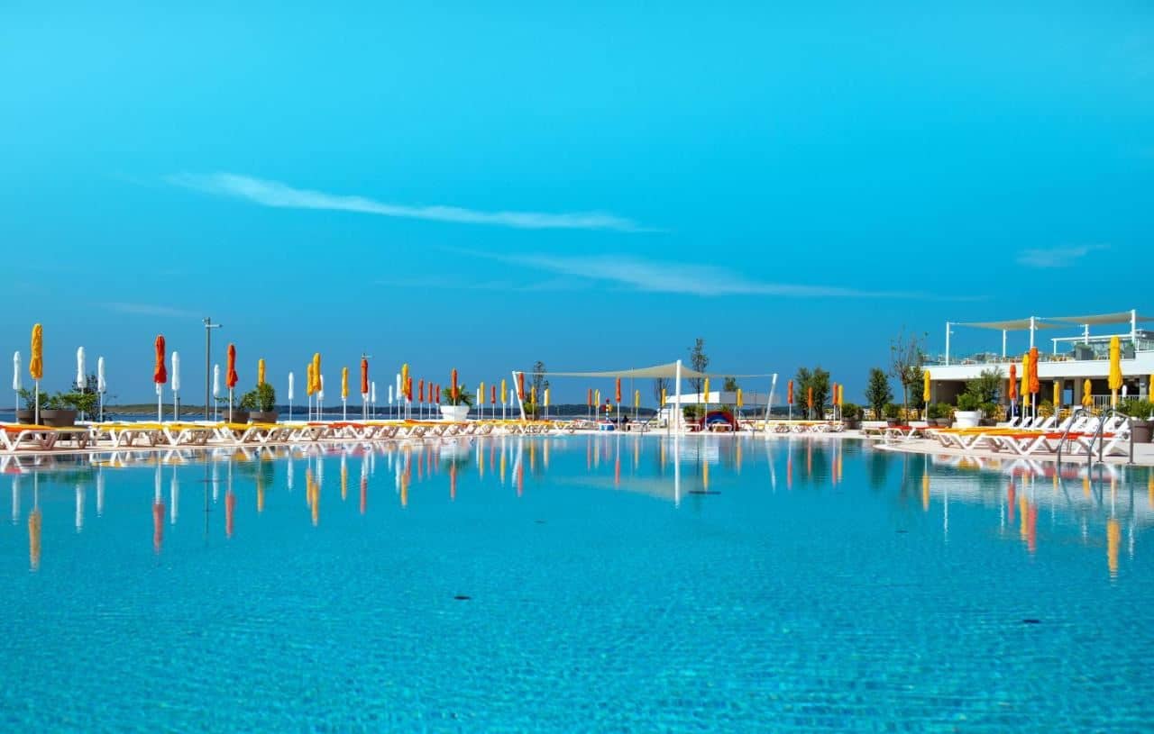 pools-pools