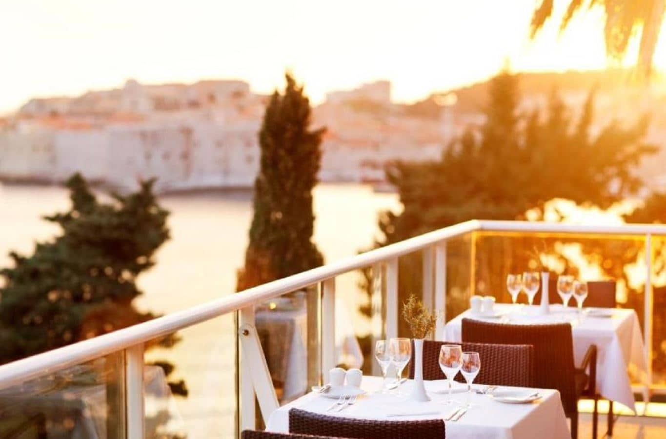 restaurants-restaurants