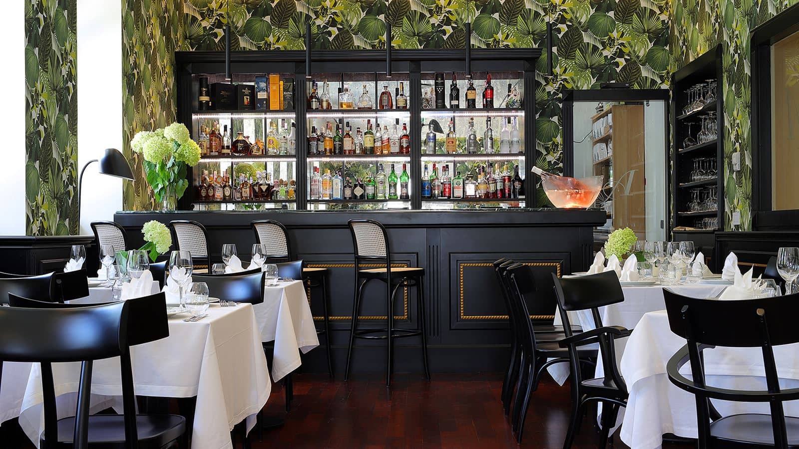 restaurants-restaurants