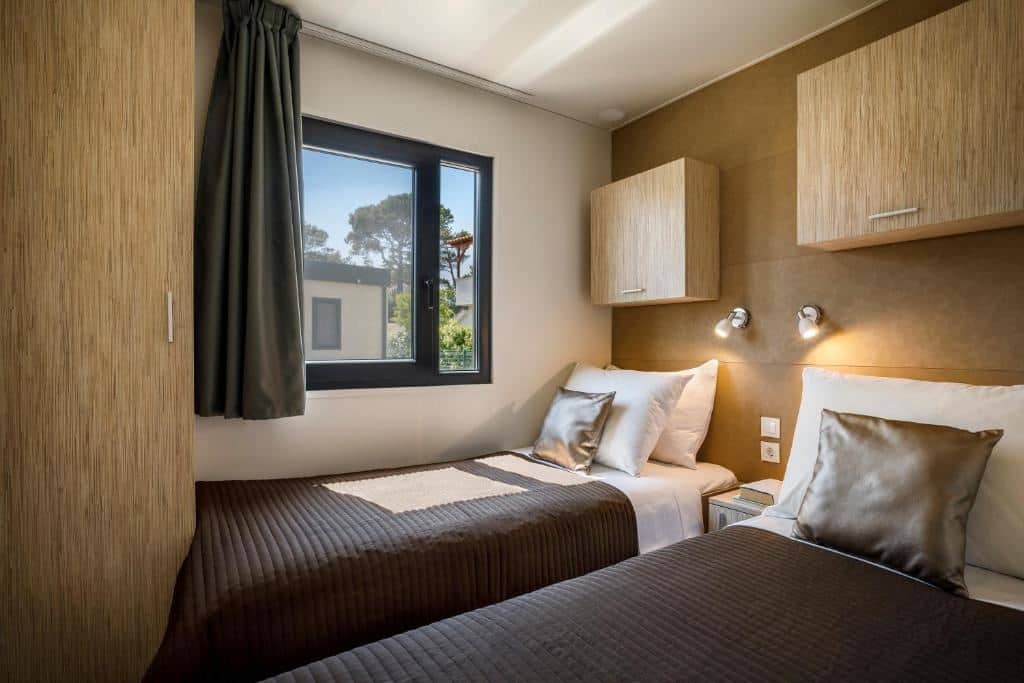 rooms-2-bedroom-premium-mobilehome