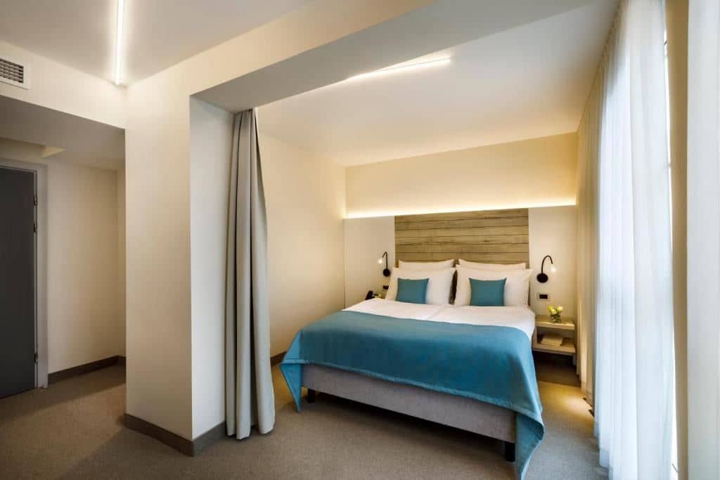 rooms-standard-room