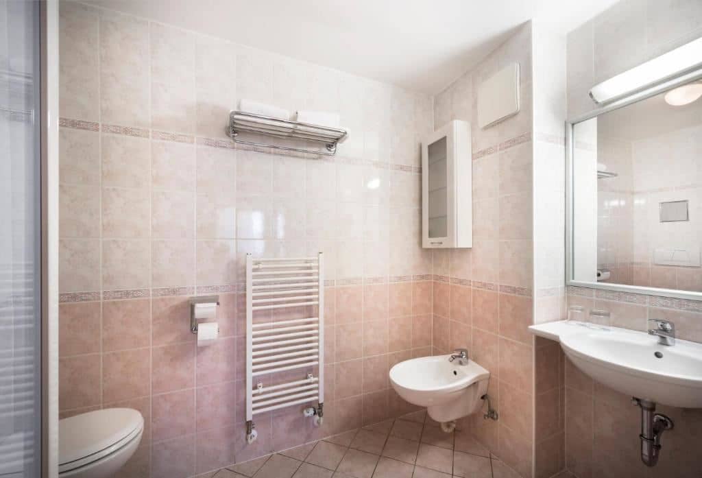 rooms-2-bedroom-superior-familysuite-seaside-balcony