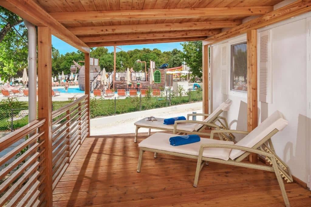 rooms-superior-mobilehome