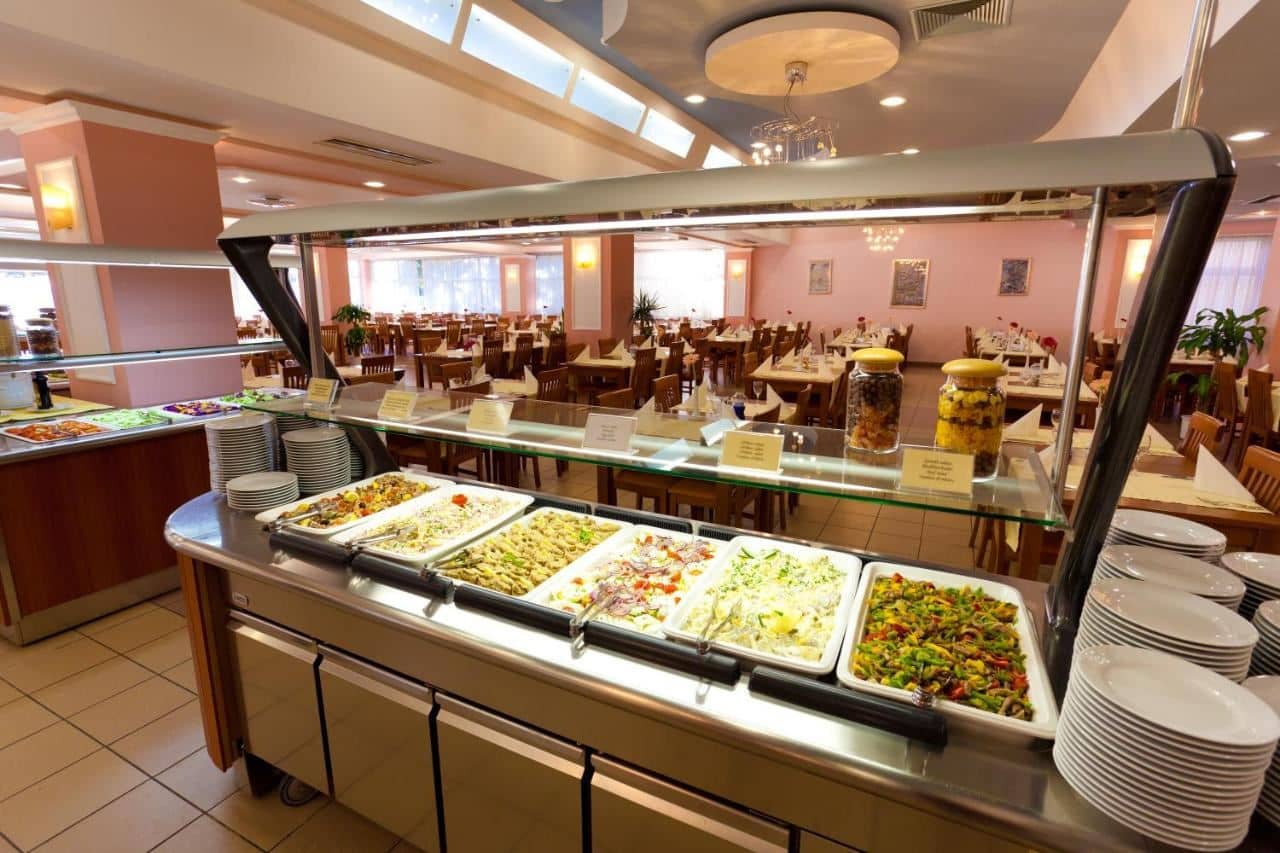 restaurants-restaurants