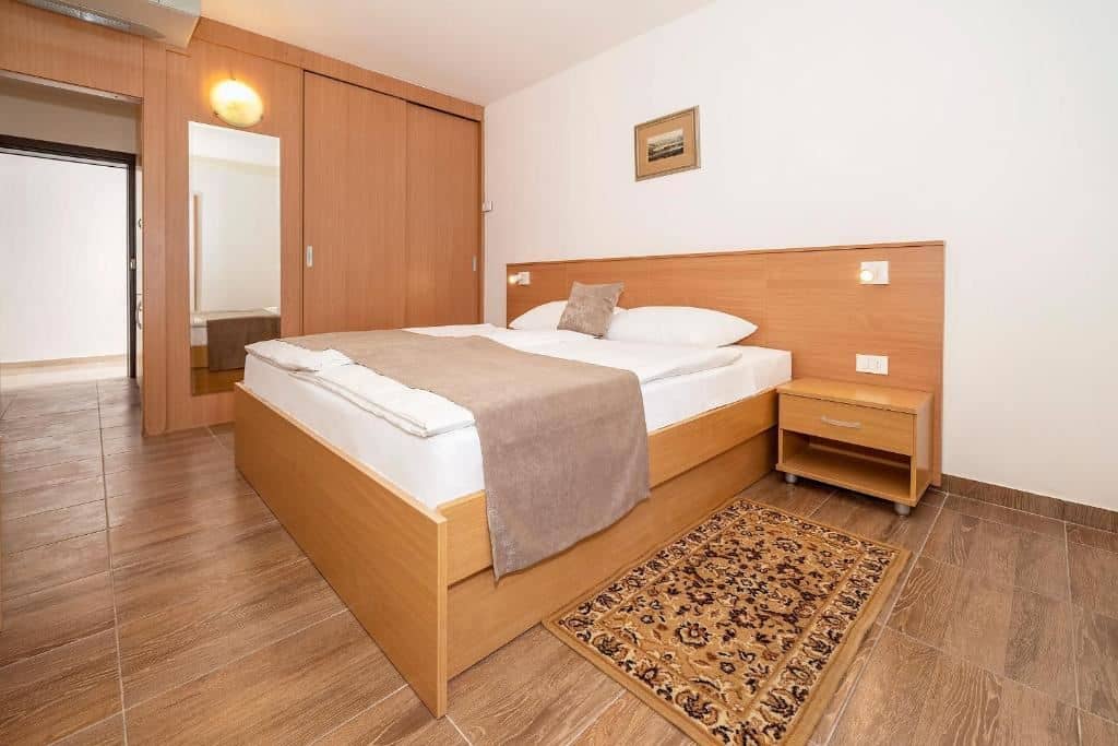 rooms-double-standard-room