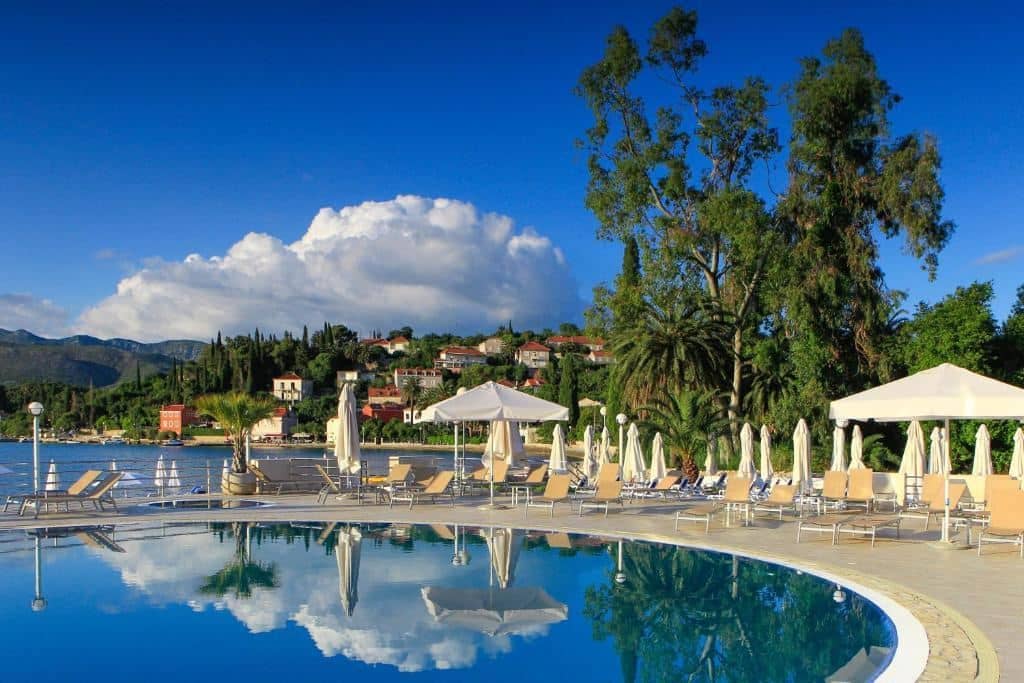 pools-main-building
