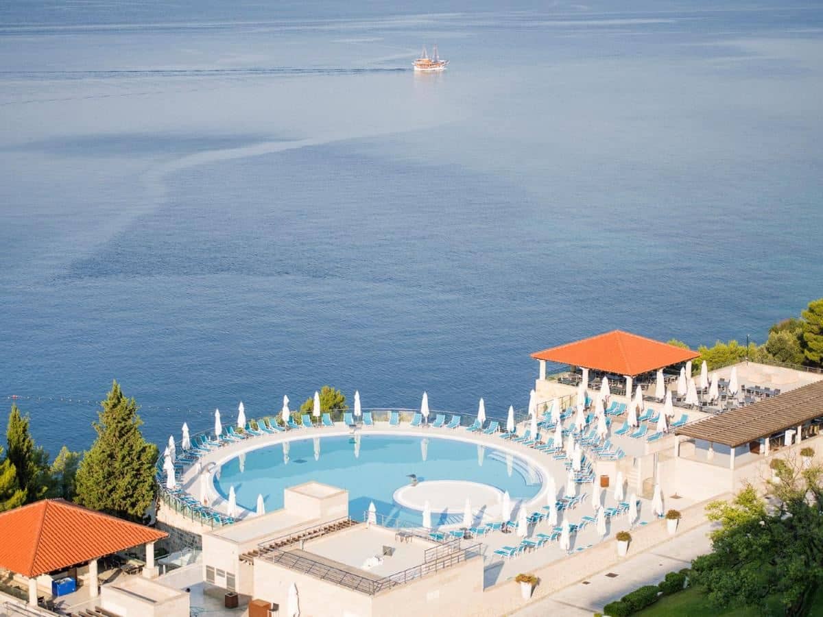 pools-pools