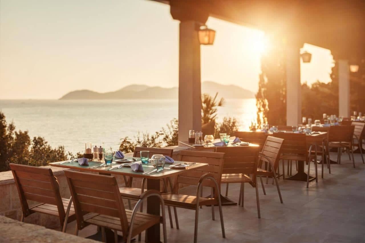 restaurants-restaurants