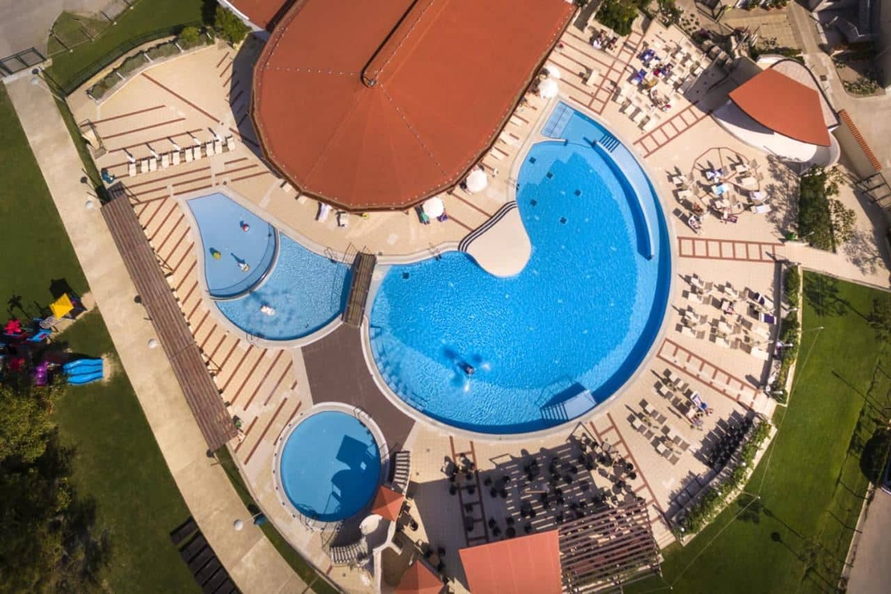 pools-pools
