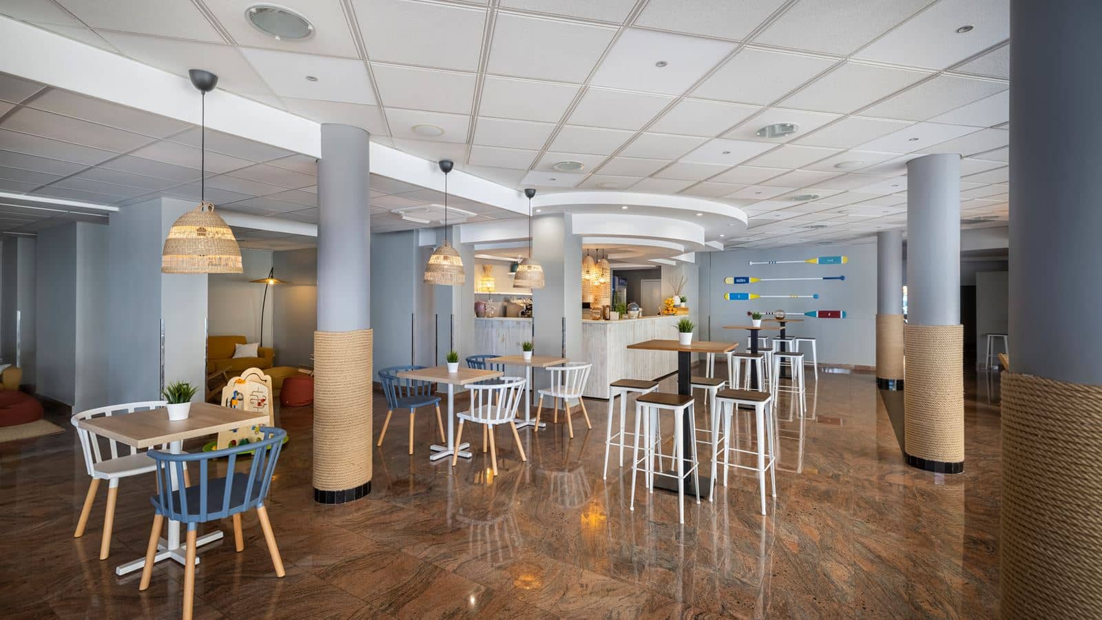 bars-lobby-bar