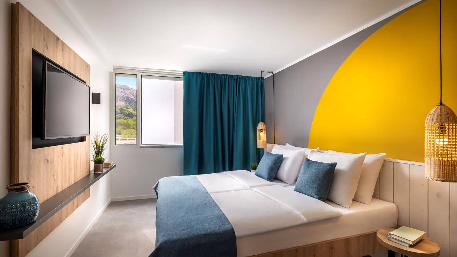 rooms-classic-room