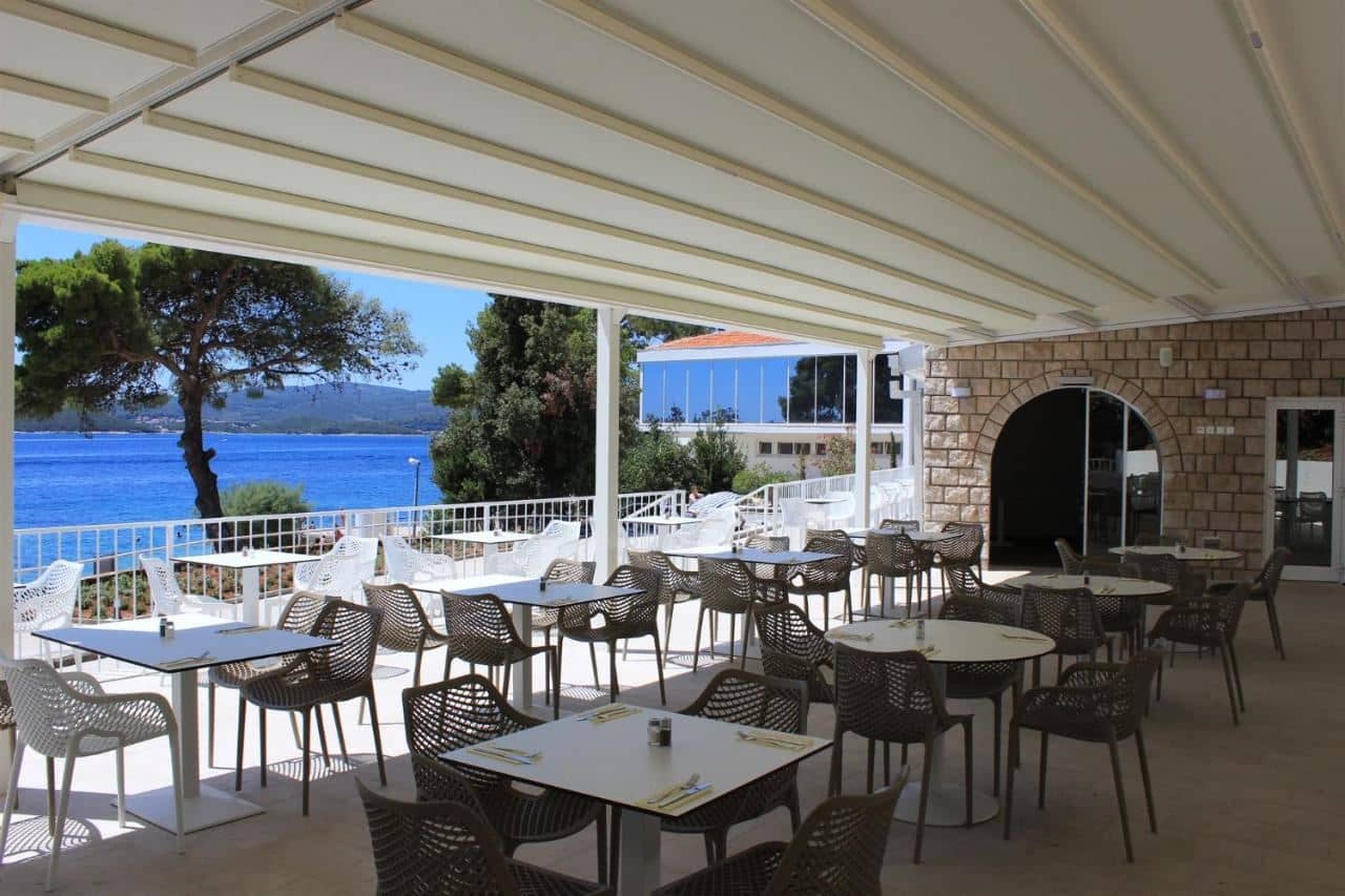 restaurants-restaurant