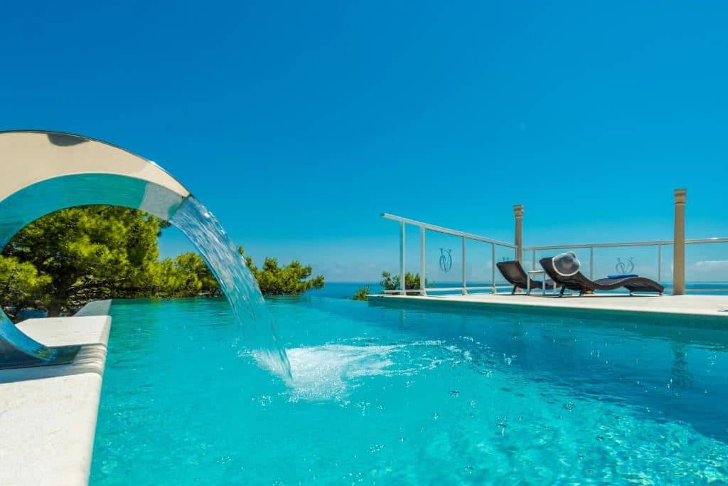pools-pools