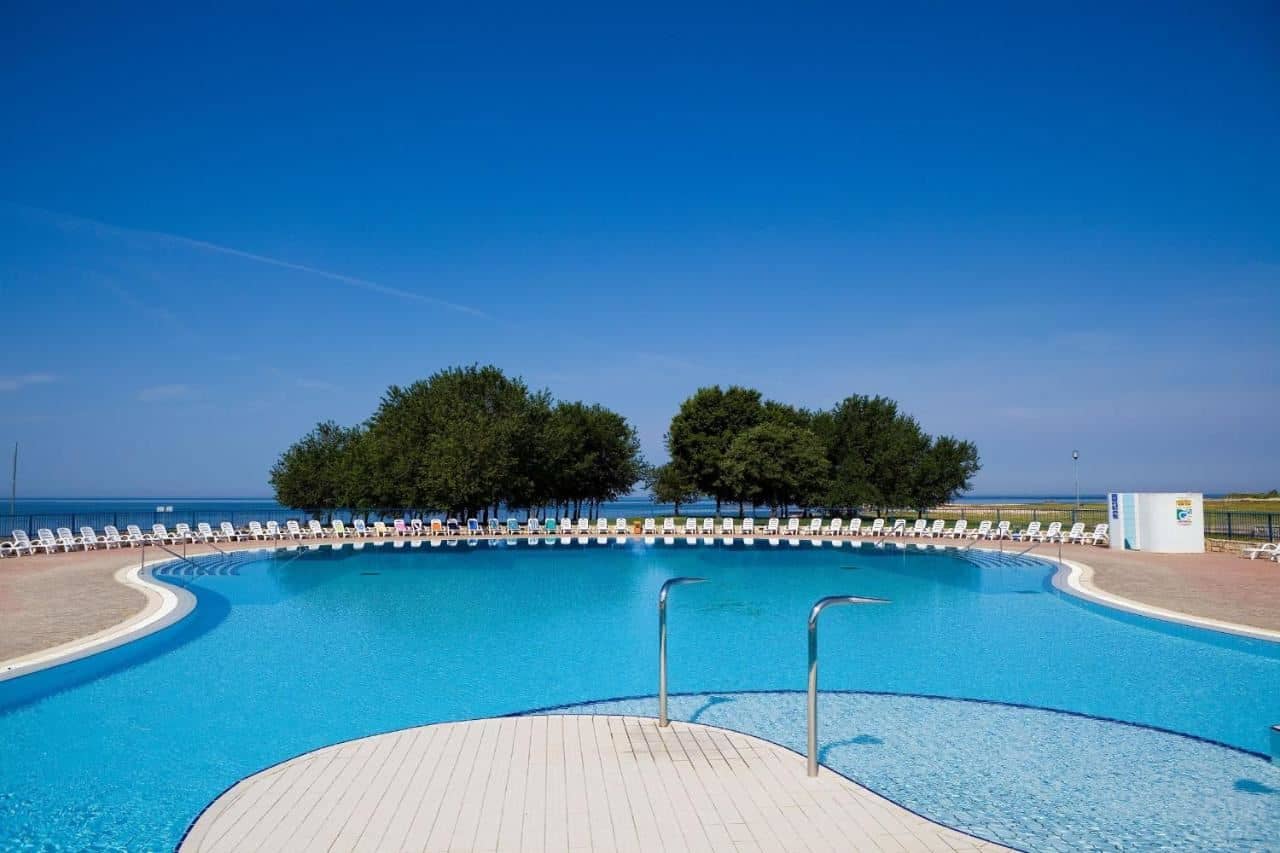 pools-pools