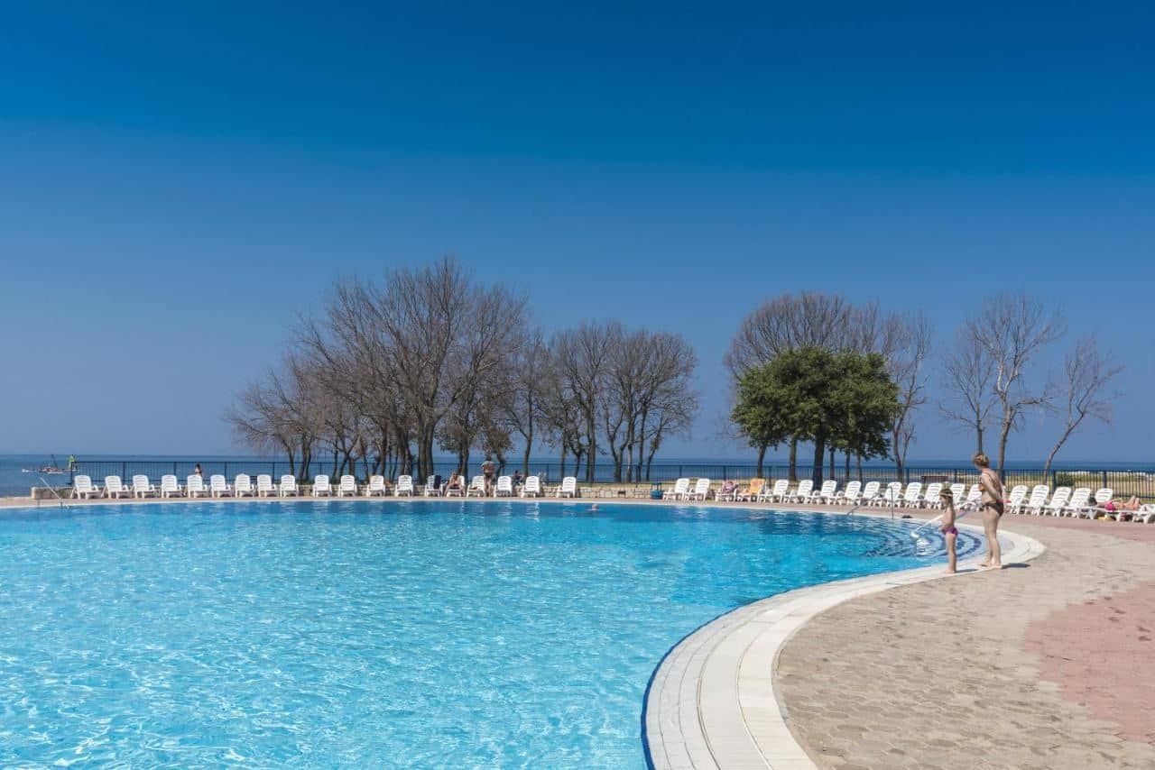 pools-pools