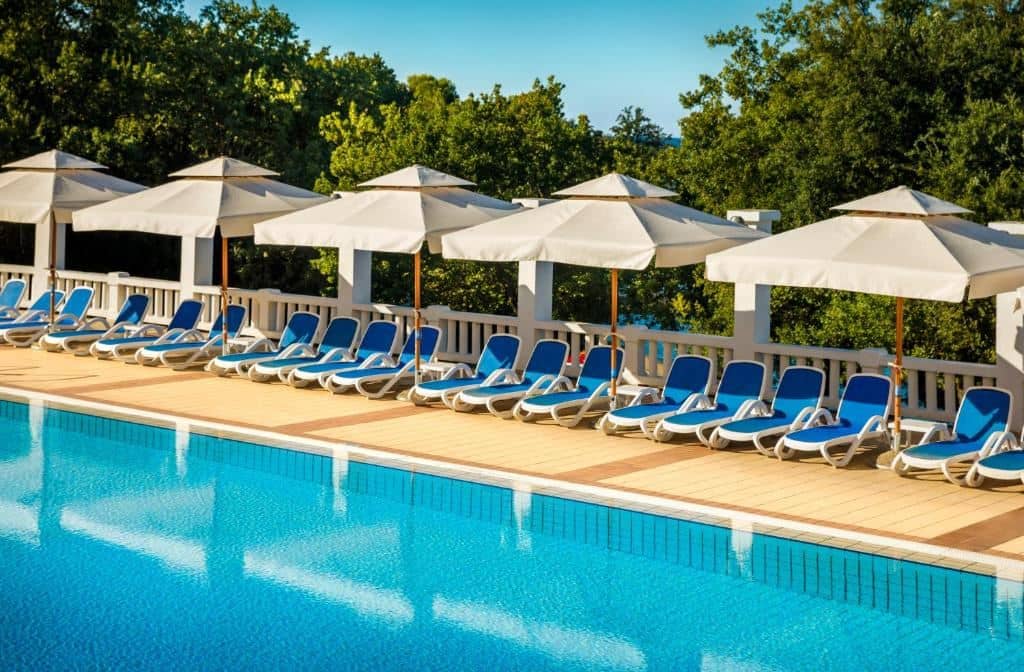 pools-pools