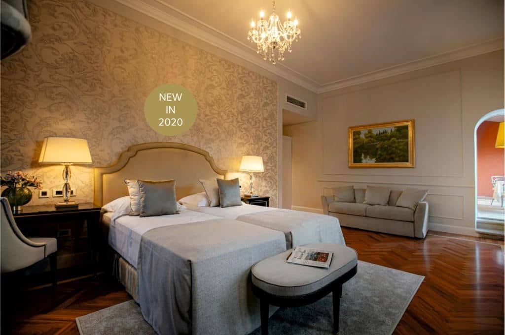 rooms-superior-room