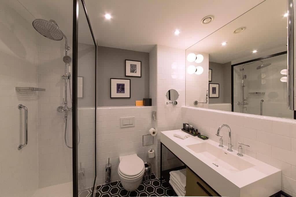 rooms-twin-standard-room