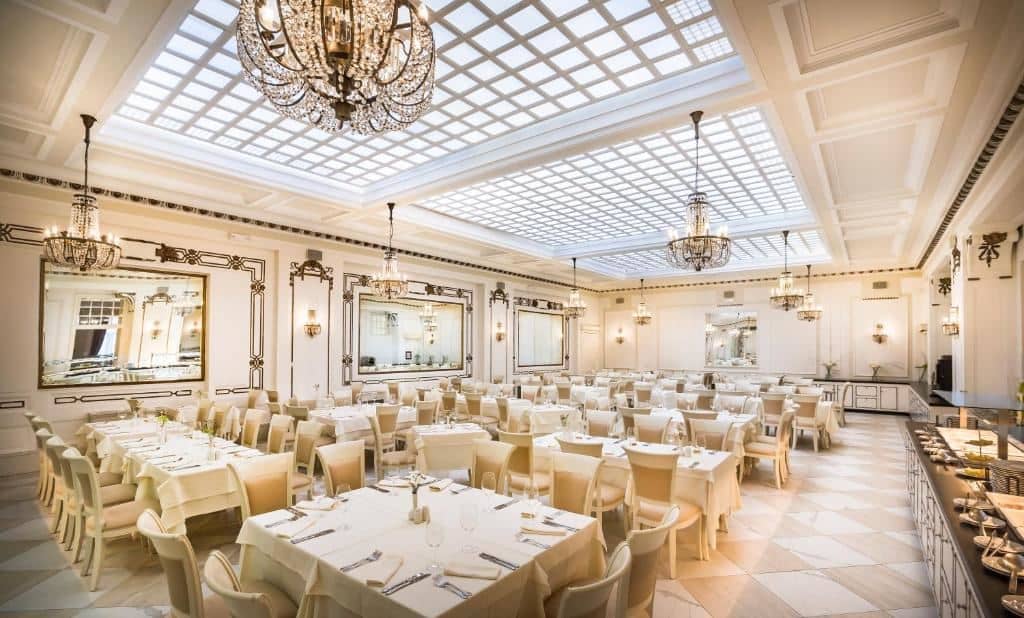 restaurants-restaurants