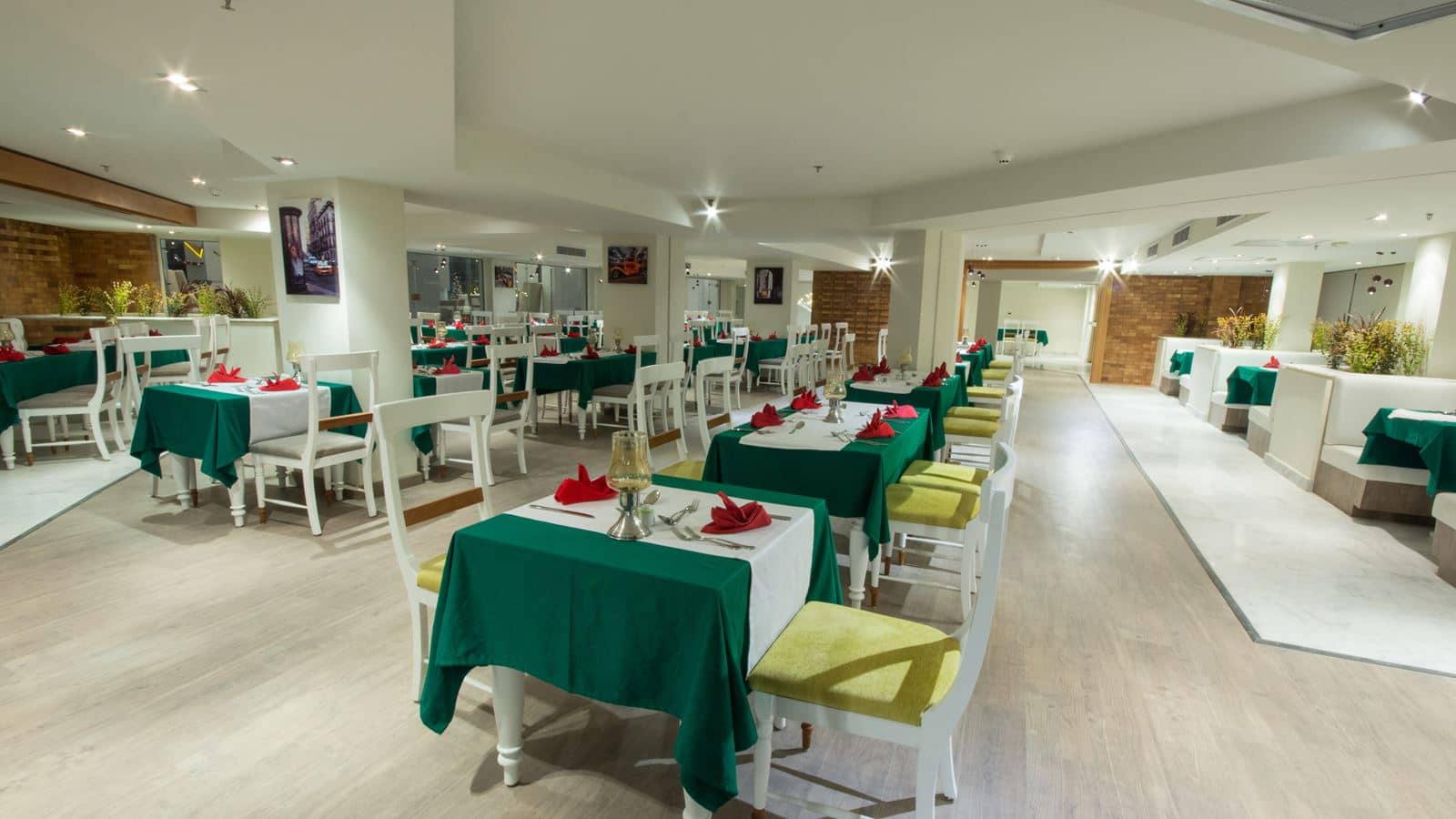 restaurants-caprice-italian--restaurant