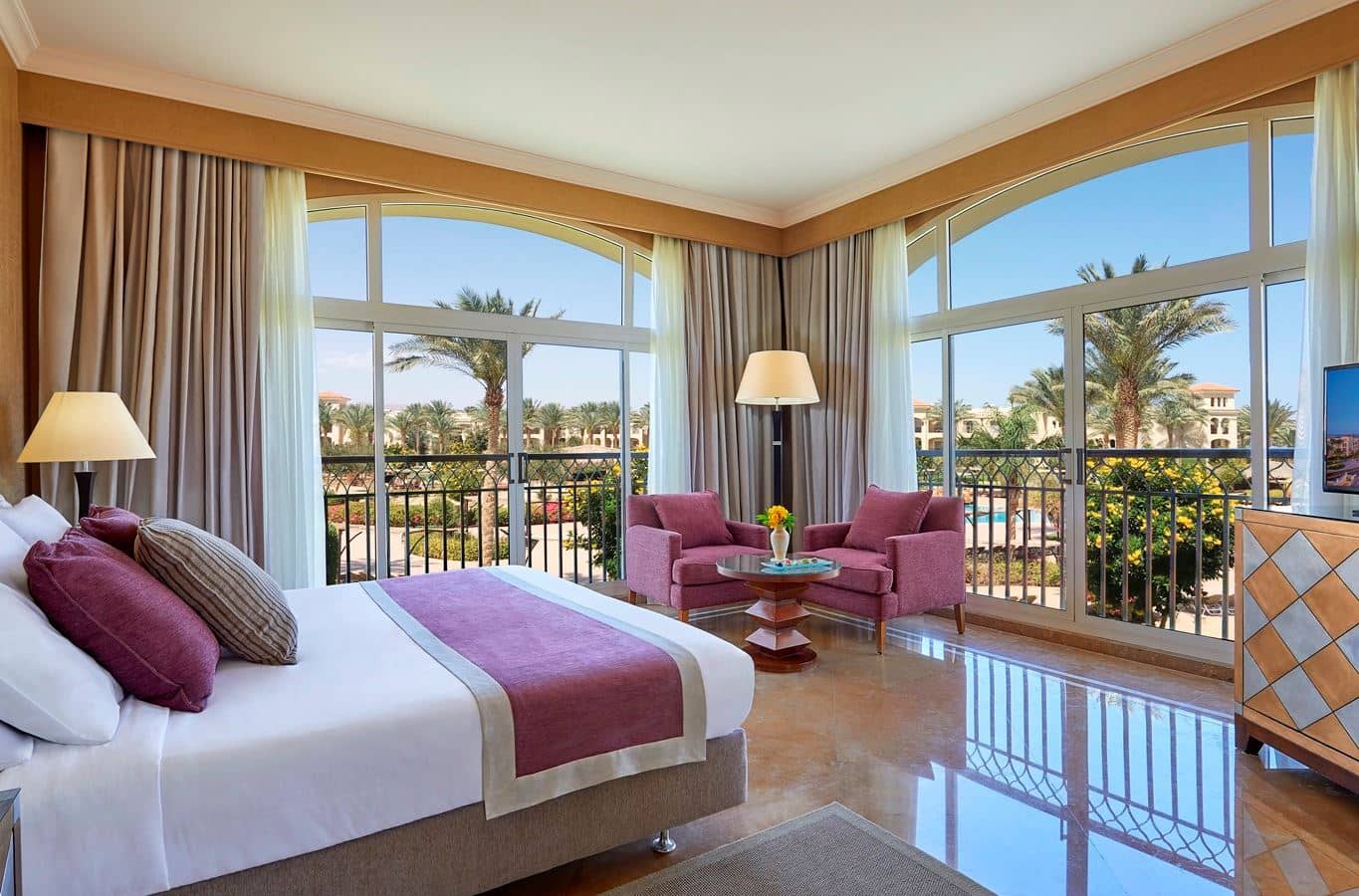 rooms-executive-suite