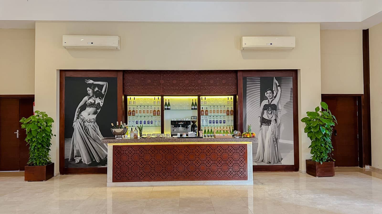 bars-lobby-bar