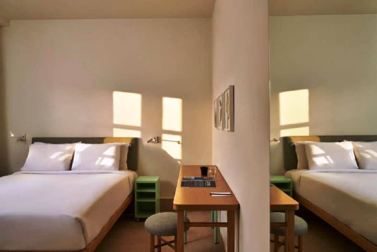 rooms-standard-room