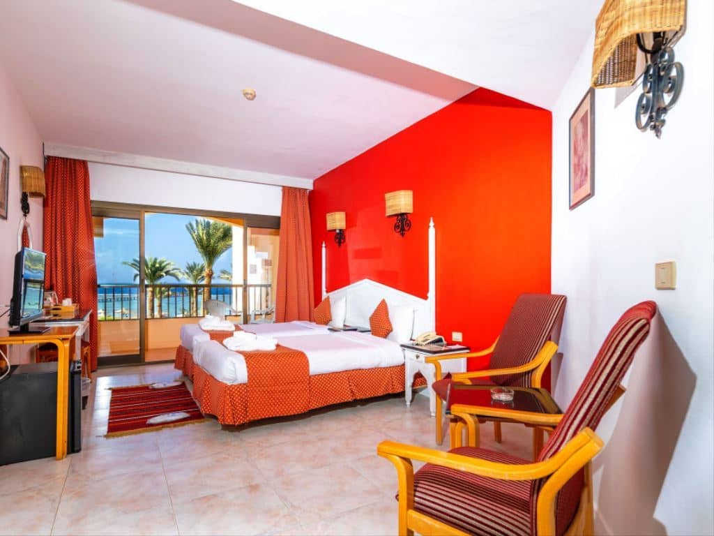 rooms-deluxe-suite