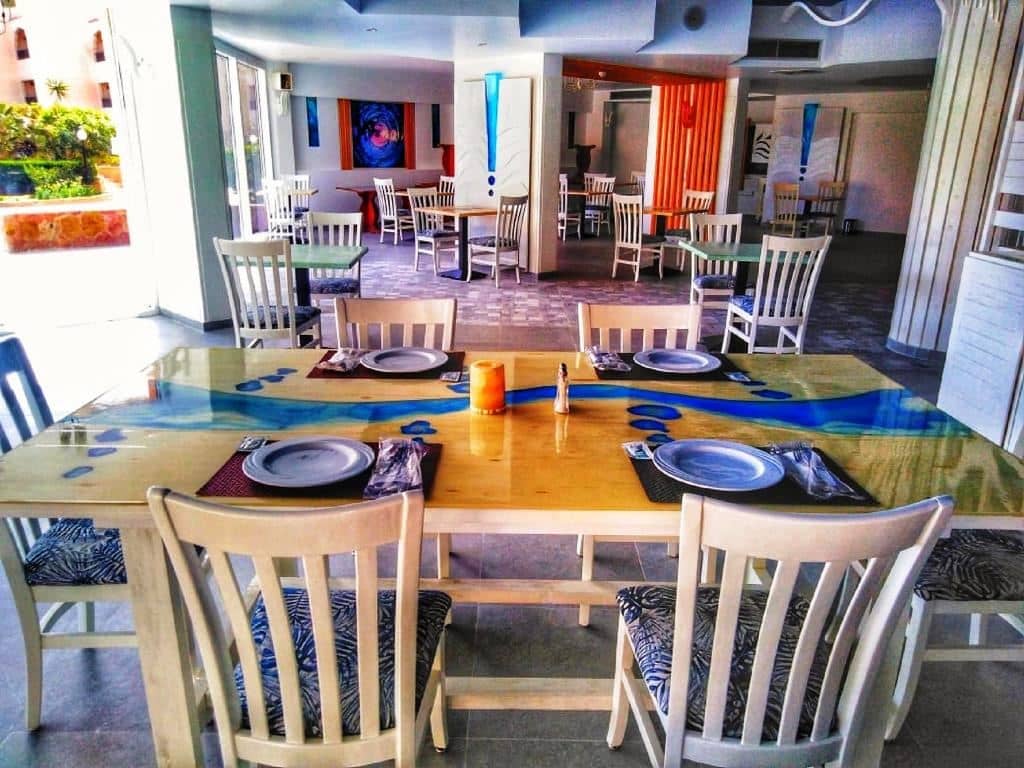 restaurants-en