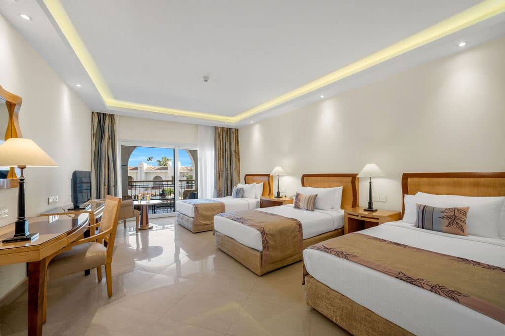 rooms-family-room