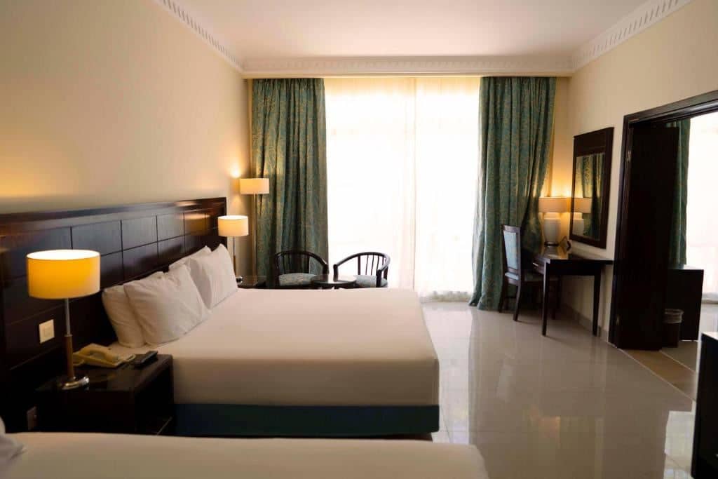 rooms-suite-garden-view