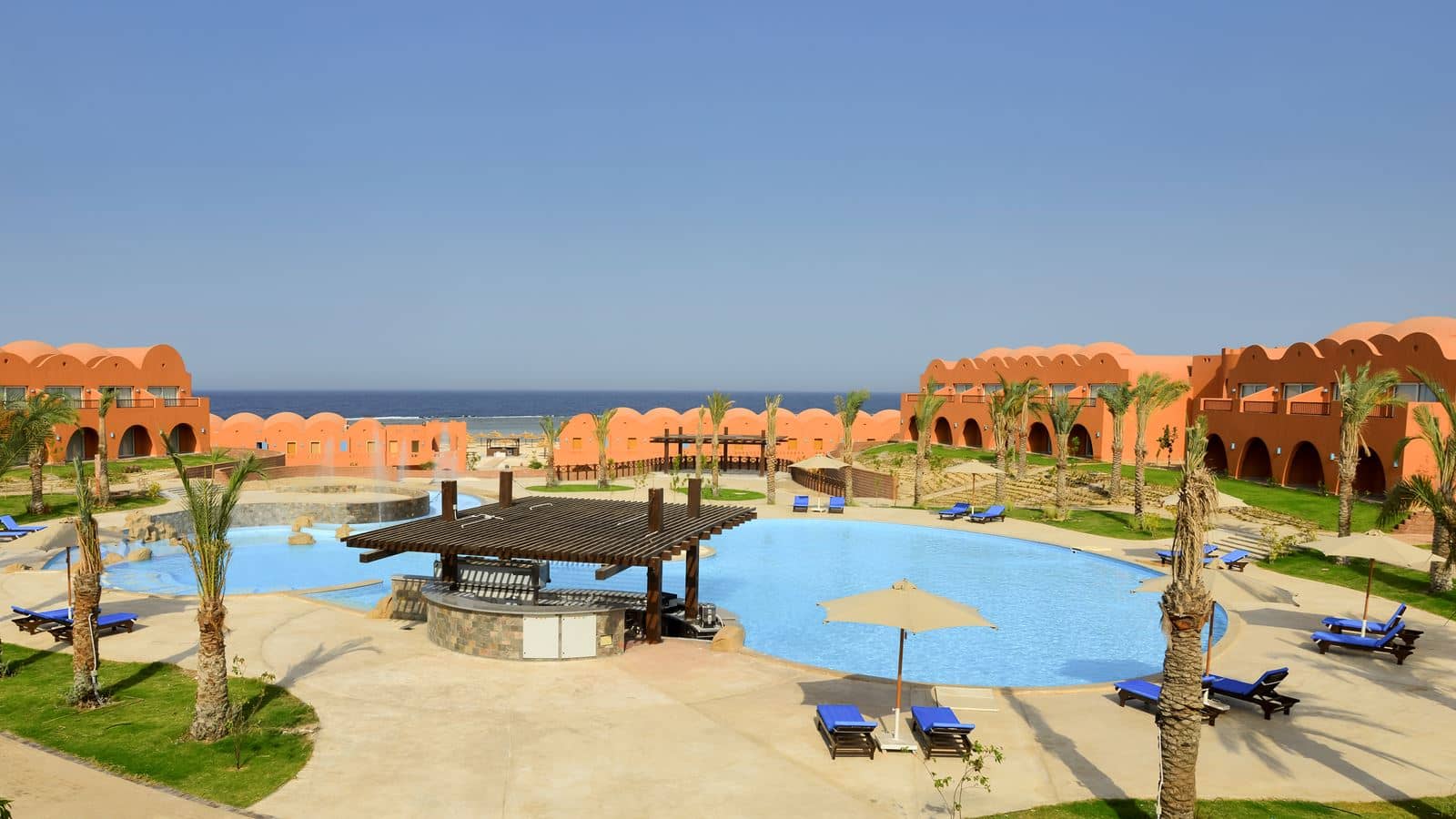bars-island-pool-bar