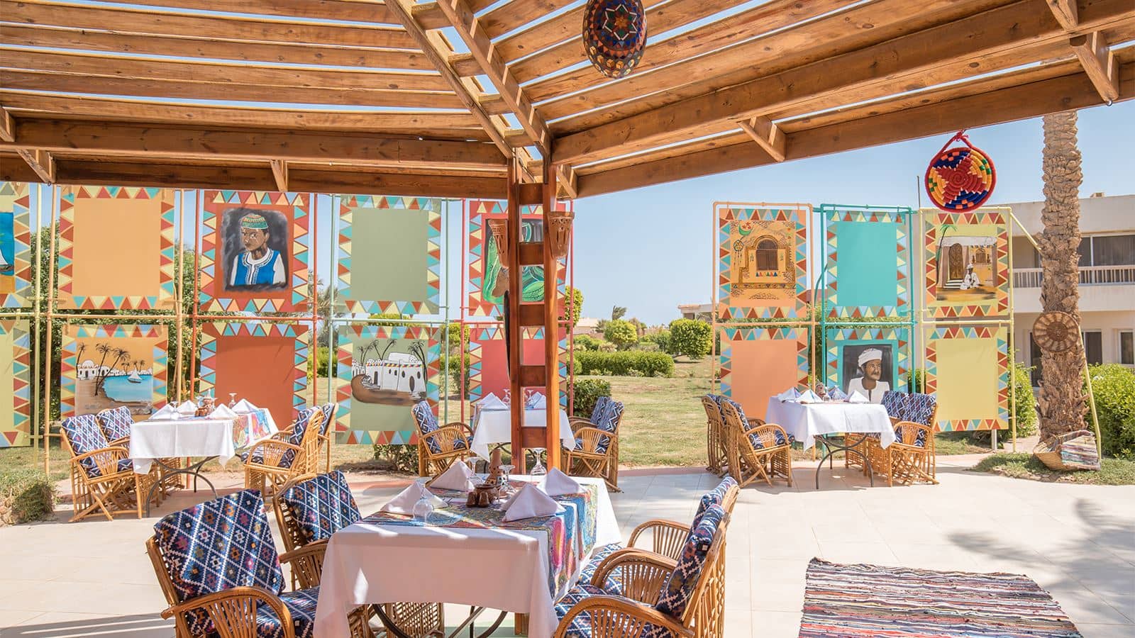 restaurants-aika-dolli