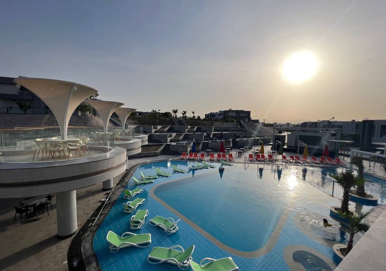 pools-indoor-pool