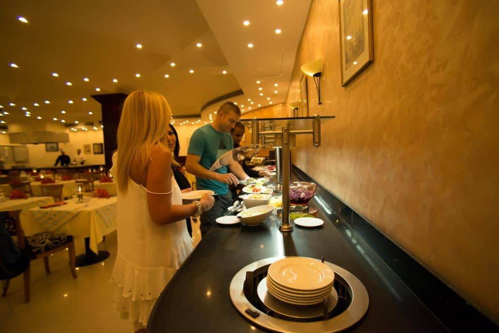 restaurants-pronto-main-restaurant