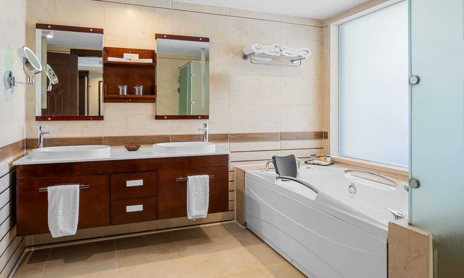rooms-junior-suite-sea-view