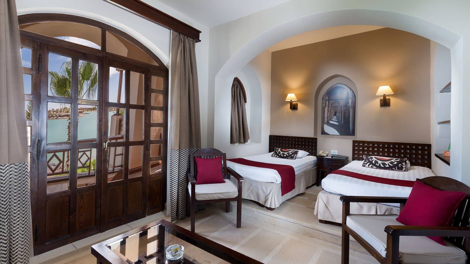 rooms-standard-pool-or-lagoon-view