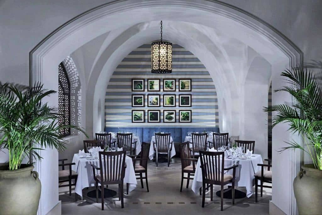 restaurants-rihana