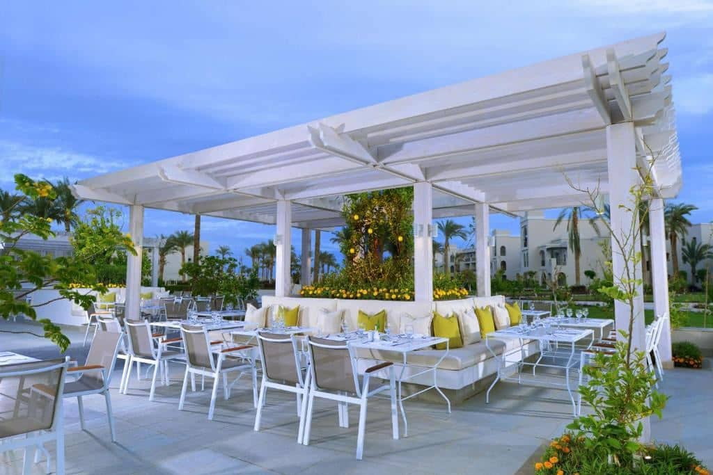 restaurants-limoni