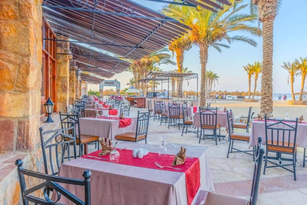 restaurants-restaurants