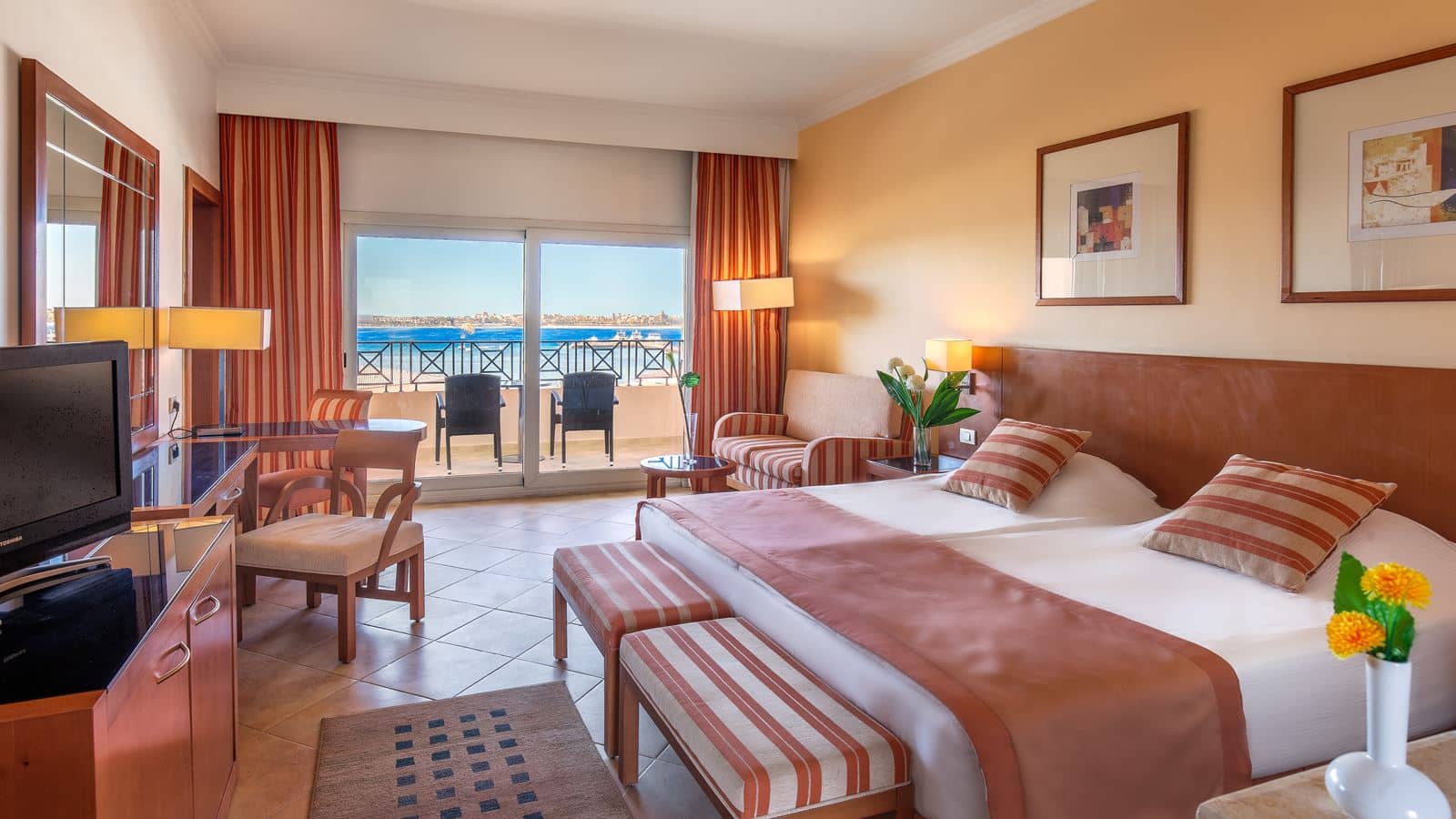 rooms-master-suite