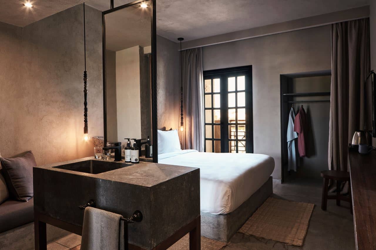 rooms-room-standard