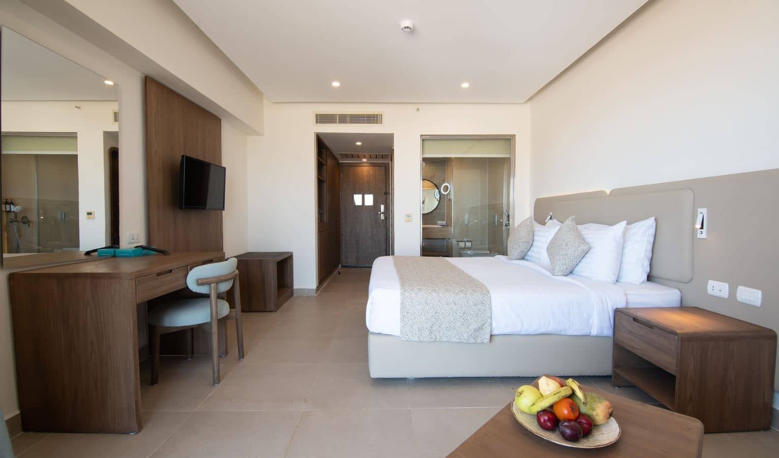 rooms-deluxe-room-sea-view