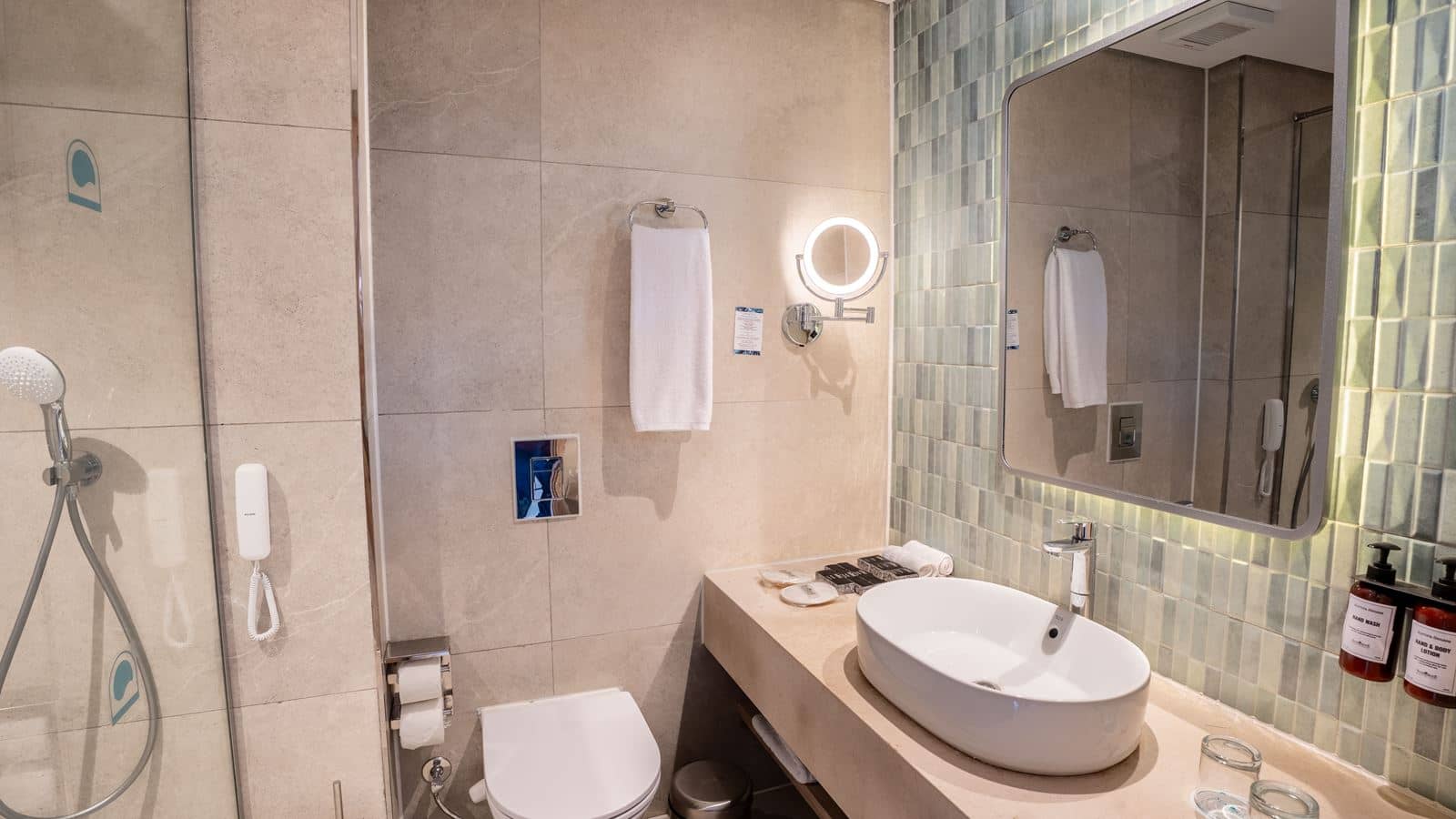 rooms-family-suite-sea-view
