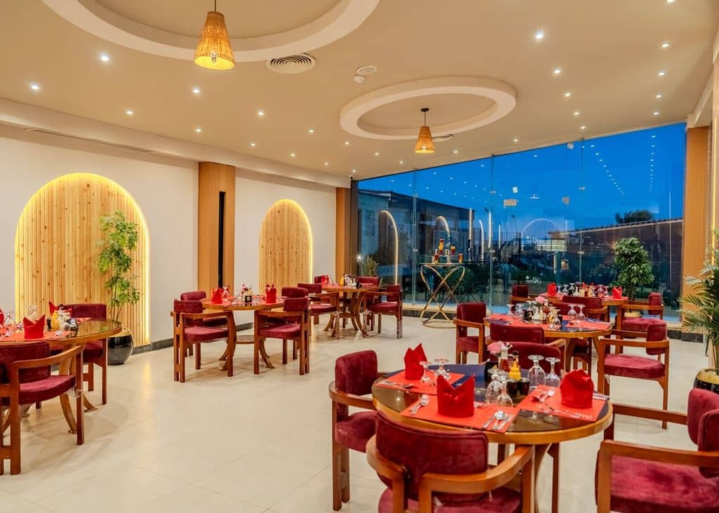 restaurants-restaurants