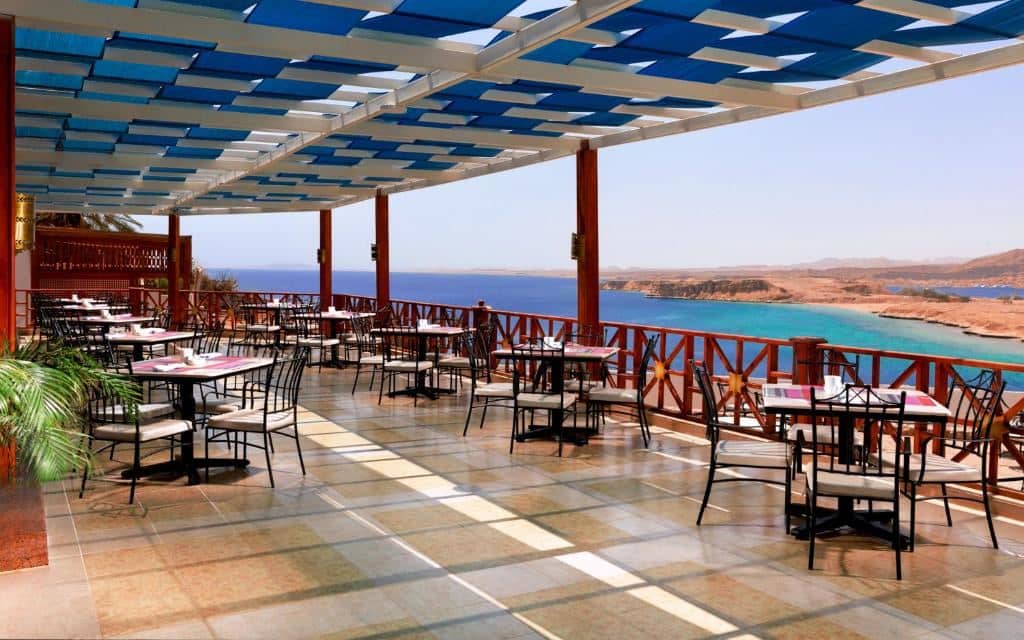 restaurants-restaurants