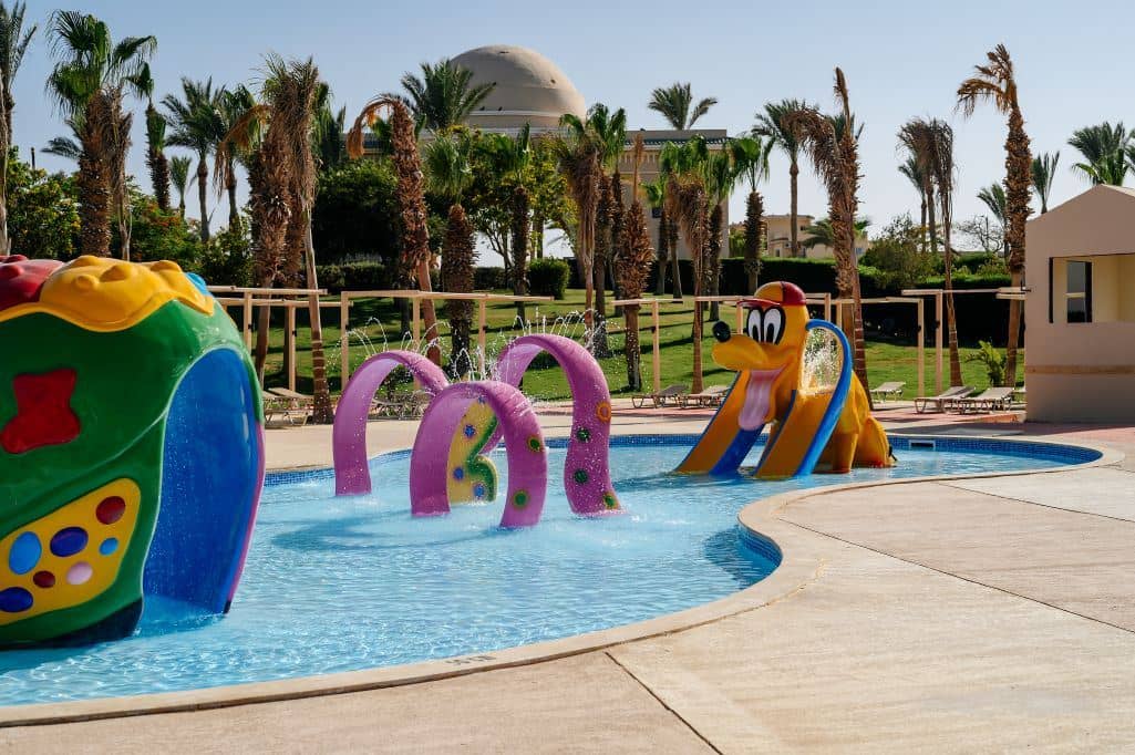 pools-outdoor-childrens-pool