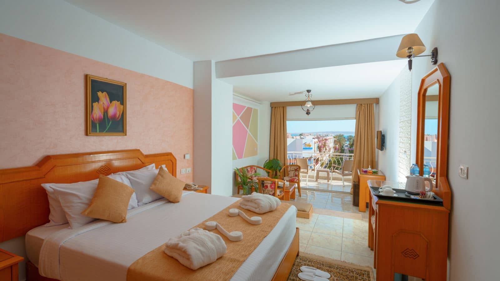 rooms-superior-sea-and-pool-view-room