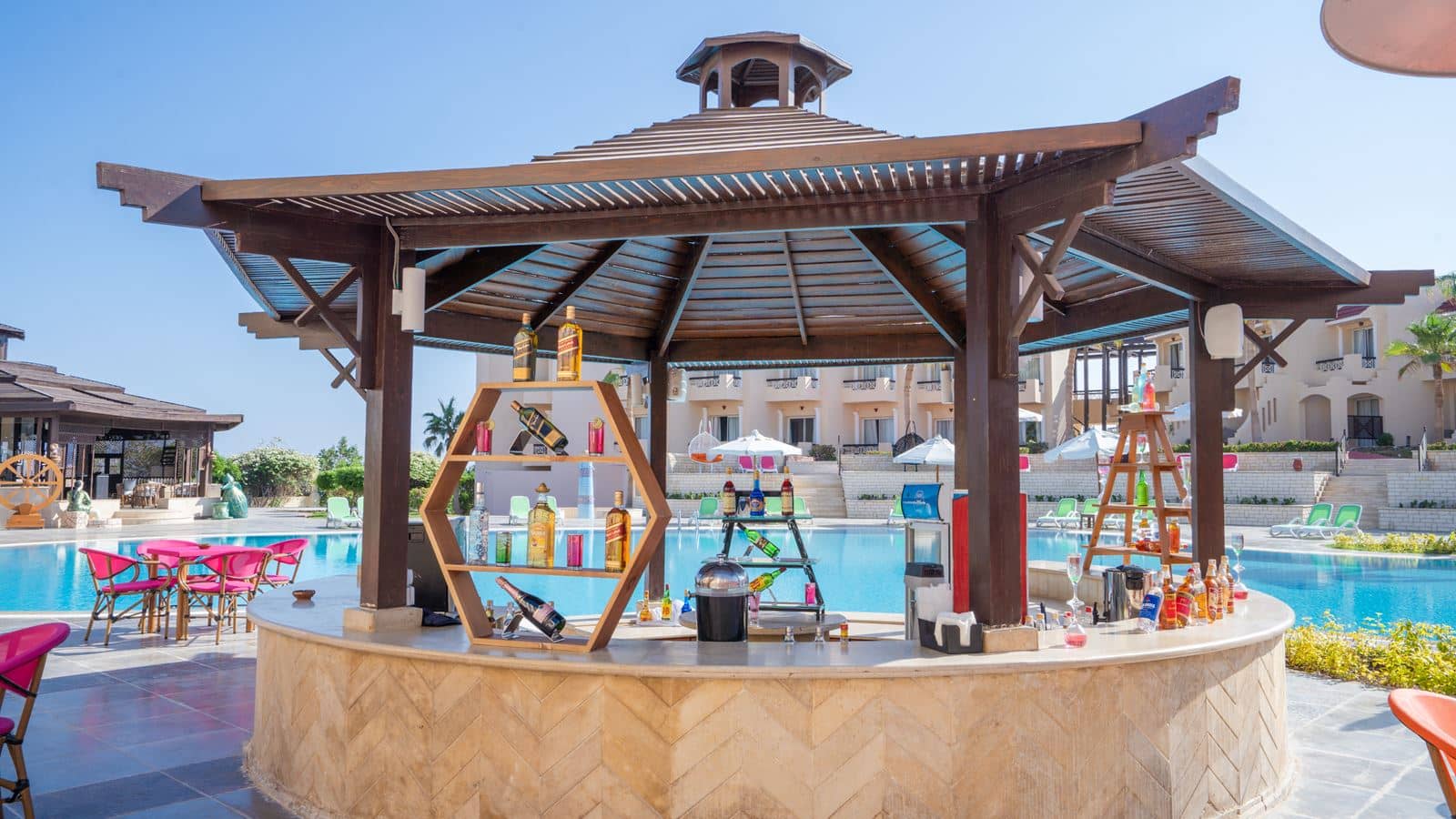 bars-relax-pool-bar
