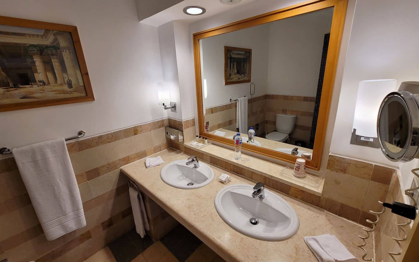 rooms-standard-room